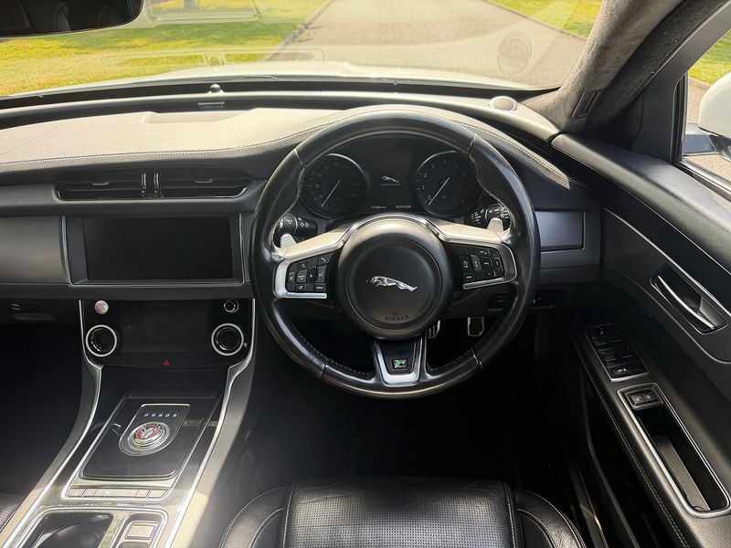 Jaguar i R-Sport Estate 2.0 Automatic Petrol