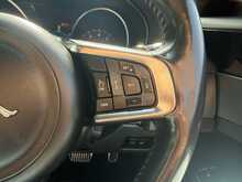Jaguar XF i R-Sport 