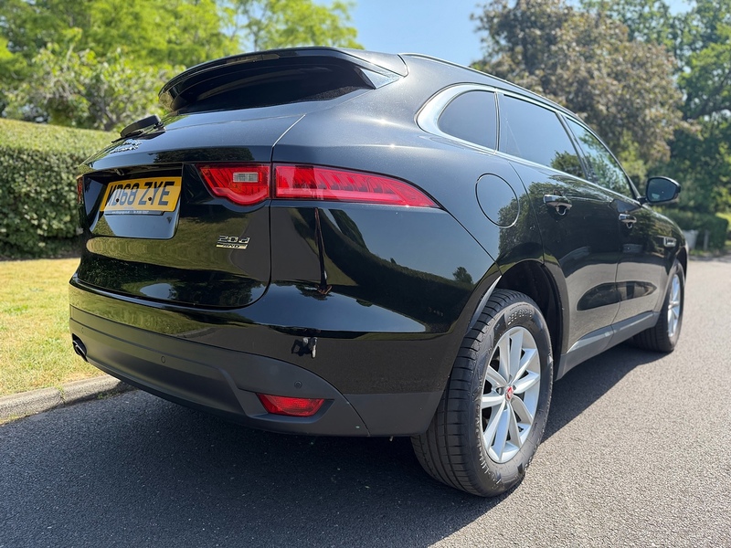 Jaguar D180 Prestige SUV 2.0 Automatic Diesel