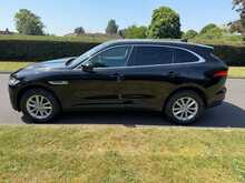 Jaguar F-PACE D180 Prestige 