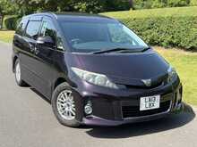 Toyota Estima Aeras 