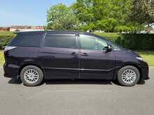 Toyota Estima Aeras 