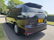 Toyota Estima Aeras 