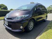 Toyota Estima Aeras 
