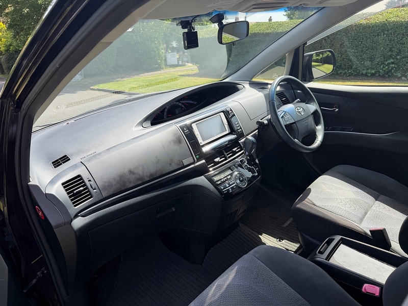 Toyota Aeras 2.4 5dr MPV Automatic Petrol