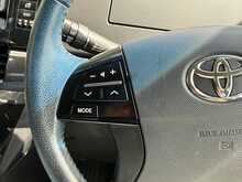 Toyota Estima Aeras 