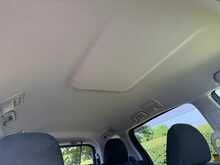 Toyota Estima Aeras 