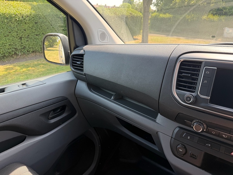 Peugeot e 1200 Professional Panel Van 0.0 Automatic Electric