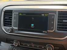 Peugeot e-Expert e 1200 Professional 