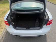 Jaguar XE d R-Sport 