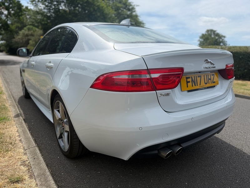 Jaguar d R-Sport Saloon 2.0 Automatic Diesel