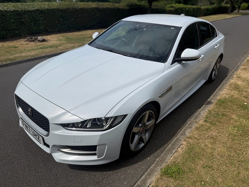 Jaguar d R-Sport Saloon 2.0 Automatic Diesel