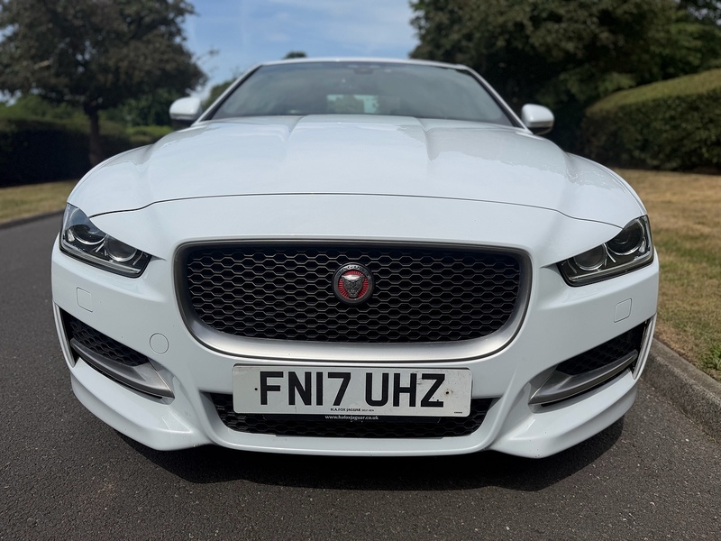 Jaguar d R-Sport Saloon 2.0 Automatic Diesel