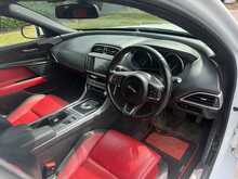 Jaguar XE d R-Sport 