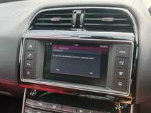 Jaguar XE d R-Sport 