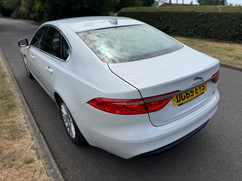 Jaguar d Prestige Saloon 2.0 Automatic Diesel