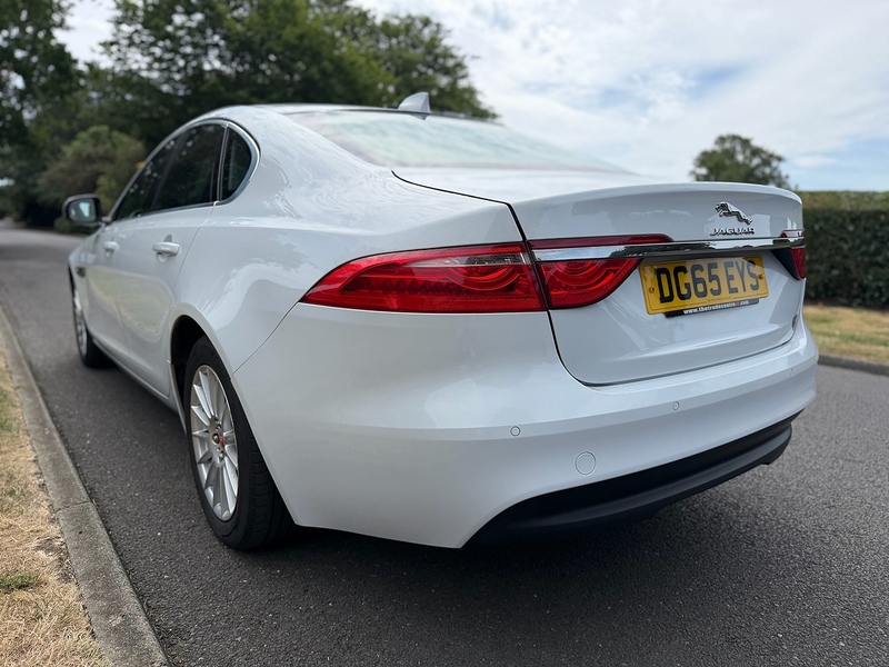 Jaguar d Prestige Saloon 2.0 Automatic Diesel