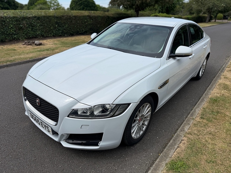 Jaguar d Prestige Saloon 2.0 Automatic Diesel