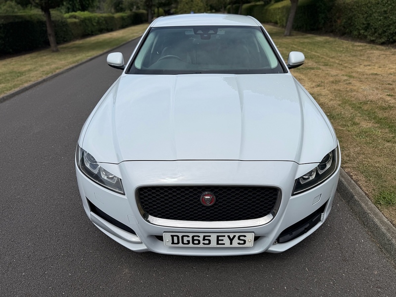 Jaguar d Prestige Saloon 2.0 Automatic Diesel