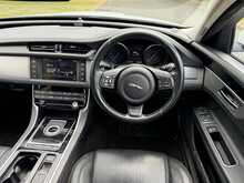 Jaguar XF d Prestige 
