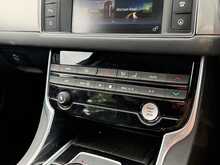 Jaguar XF d Prestige 