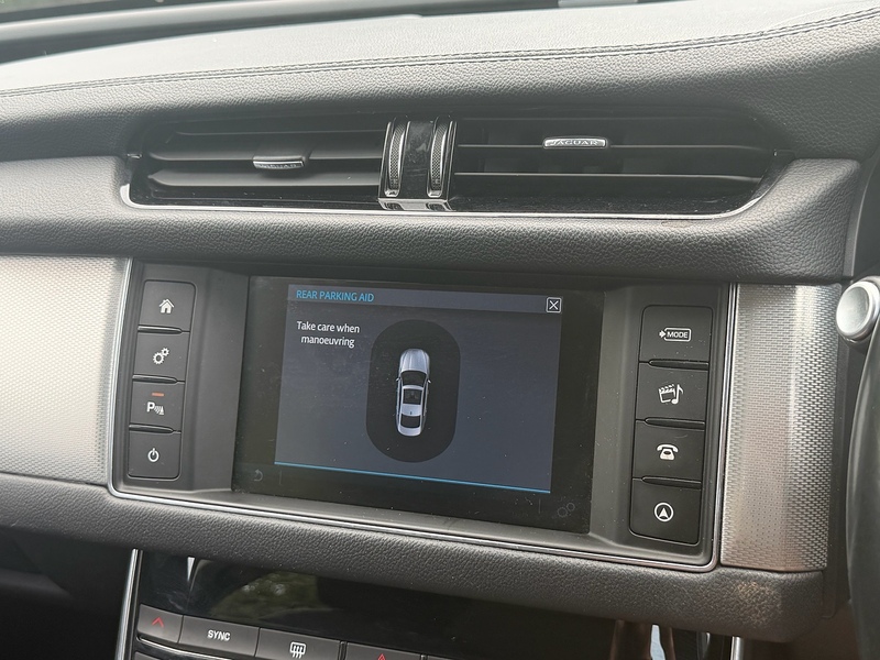 Jaguar d Prestige Saloon 2.0 Automatic Diesel