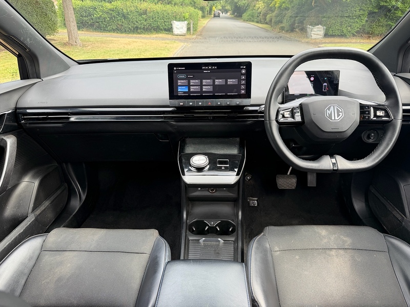 MG Trophy Long Range Hatchback 0.0 Automatic Electric