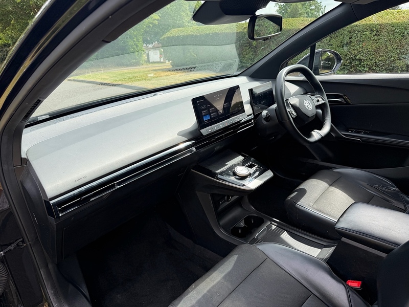 MG Trophy Long Range Hatchback 0.0 Automatic Electric