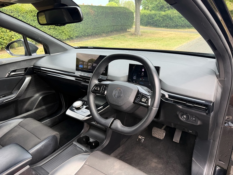 MG Trophy Long Range Hatchback 0.0 Automatic Electric