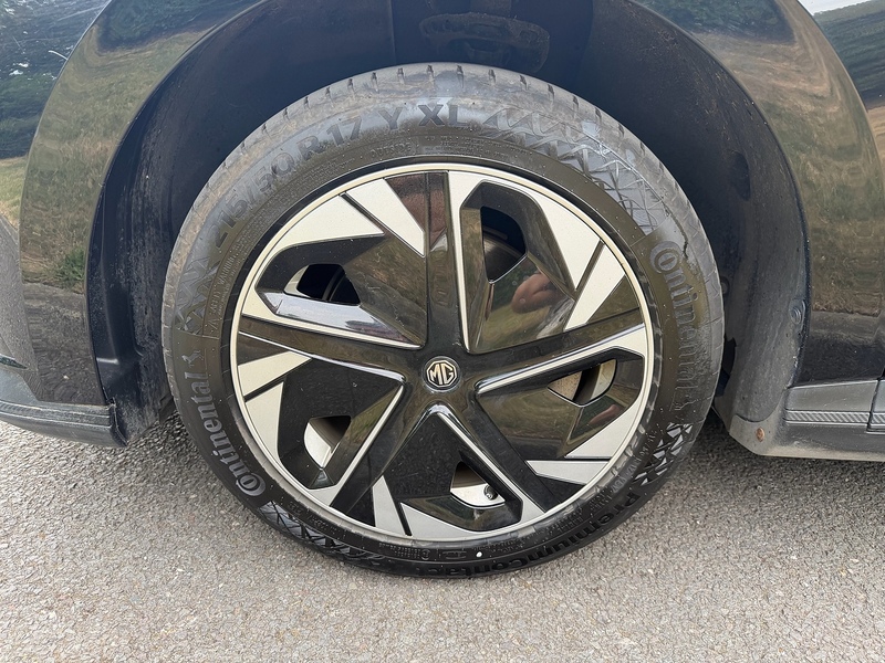 MG Trophy Long Range Hatchback 0.0 Automatic Electric