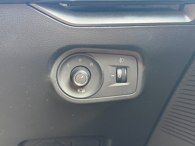 MG Trophy Long Range Hatchback 0.0 Automatic Electric