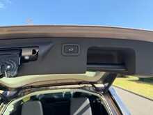 Land Rover Discovery Sport TD4 HSE Black 