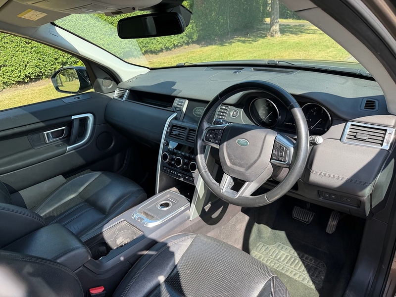 Land Rover 2.0 TD4 HSE Black SUV 5dr Diesel Auto 4WD Euro 6 (s/s) (180 ps)