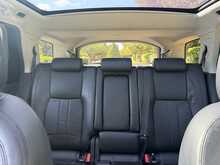 Land Rover Discovery Sport TD4 HSE Black 
