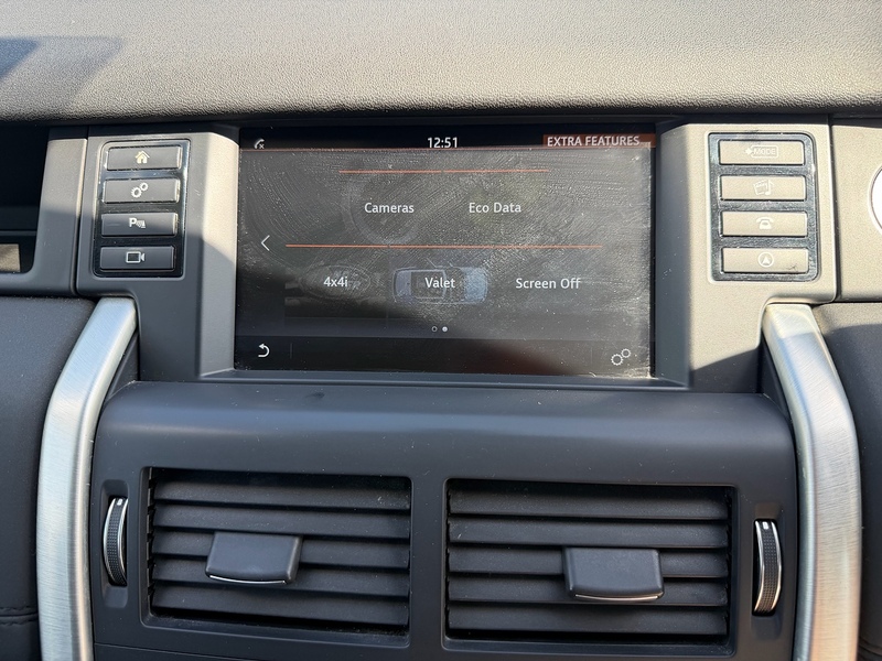 Land Rover 2.0 TD4 HSE Black SUV 5dr Diesel Auto 4WD Euro 6 (s/s) (180 ps)