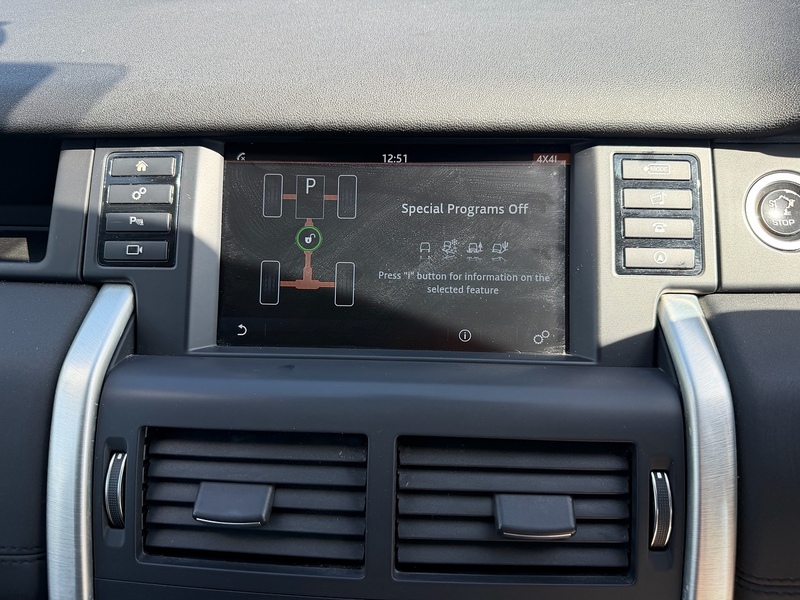 Land Rover 2.0 TD4 HSE Black SUV 5dr Diesel Auto 4WD Euro 6 (s/s) (180 ps)