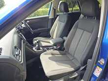 Volkswagen T-Roc TSI SE 