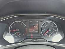Volkswagen T-Roc TSI SE 