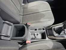 Volkswagen T-Roc TSI SE 