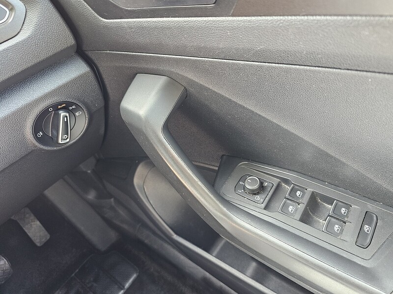 Volkswagen TSI SE SUV 1.0 Manual Petrol