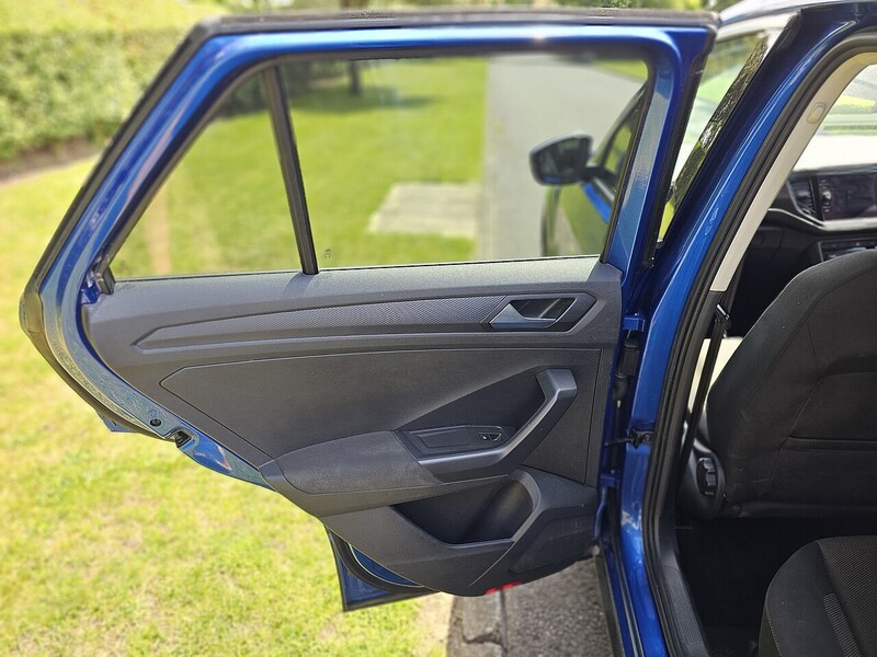 Volkswagen TSI SE SUV 1.0 Manual Petrol