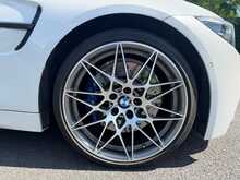 BMW M4 BiTurbo Competition 