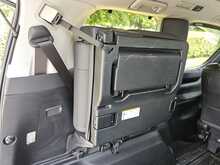 Toyota Vellfire E-Four 