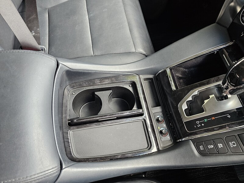 Toyota E-Four 2.5 5dr MPV Automatic Hybrid