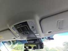 Toyota Vellfire E-Four 