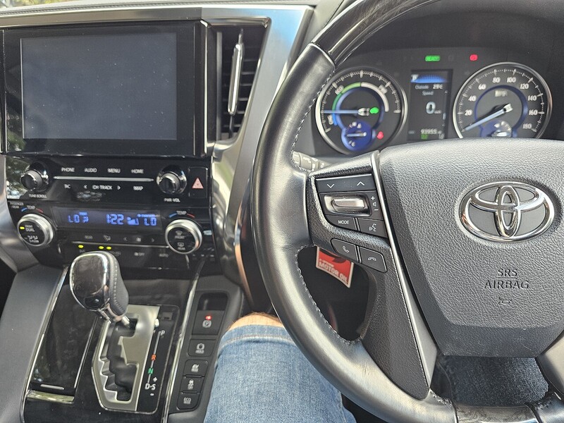 Toyota E-Four 2.5 5dr MPV Automatic Hybrid