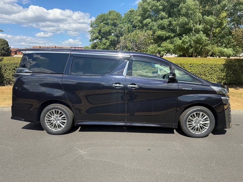 Toyota E-Four 2.5 5dr MPV Automatic Hybrid