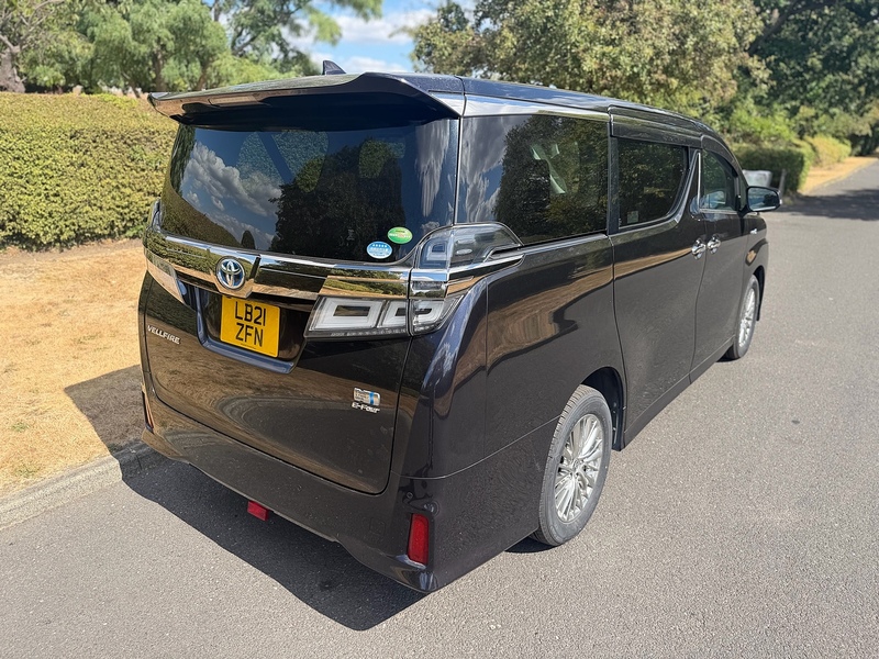 Toyota E-Four 2.5 5dr MPV Automatic Hybrid