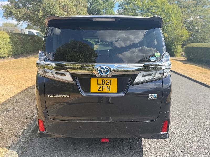Toyota E-Four 2.5 5dr MPV Automatic Hybrid