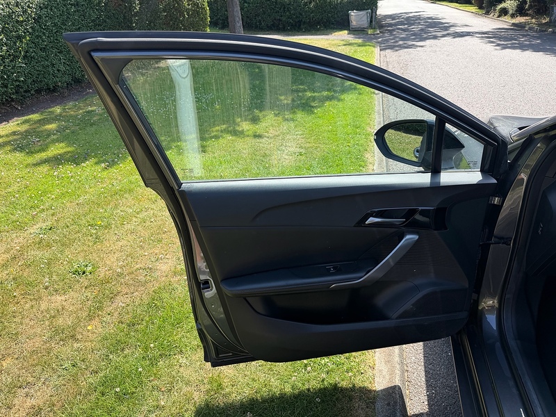 MG SE Hatchback 0.0 Automatic Electric